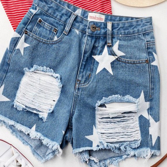 Star Print Distressed Denim Shorts - Picture 1 of 4